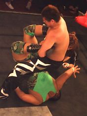 0080617ddt04.jpg