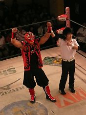 080725hide.jpg