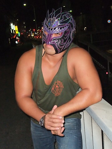 090830hide0.jpg